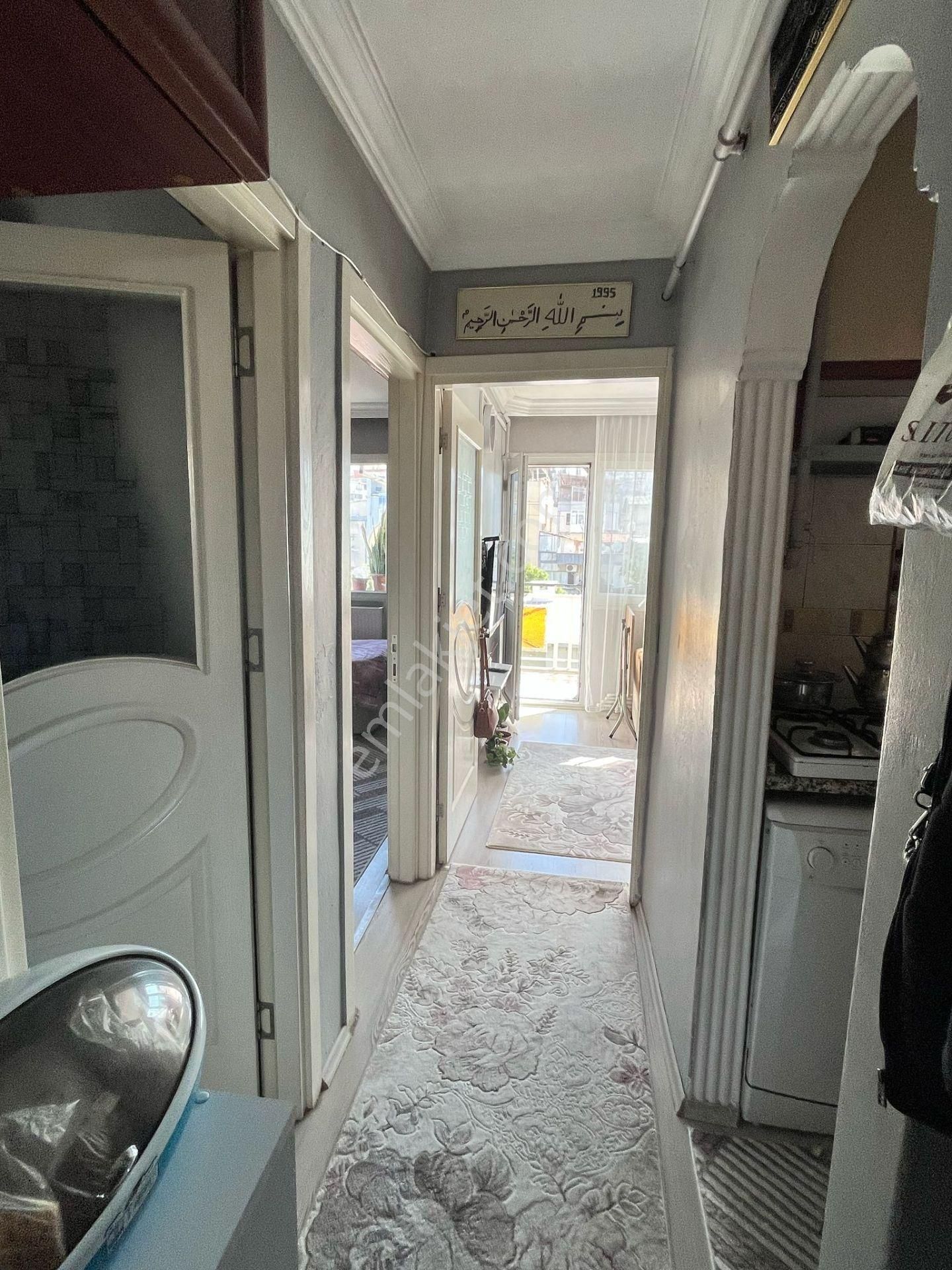 Konak Zeytinlik Mah.de Kemer İzban Yakını 2+1 75 M2 Tadilatlı Daire - Görsel 10