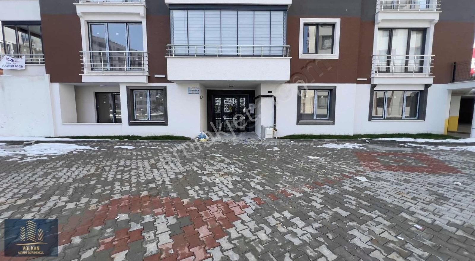 Volkan Yatırım Gayrimenkul'den Merkezi Konum Site İçi 1+1 Daire - Görsel 5