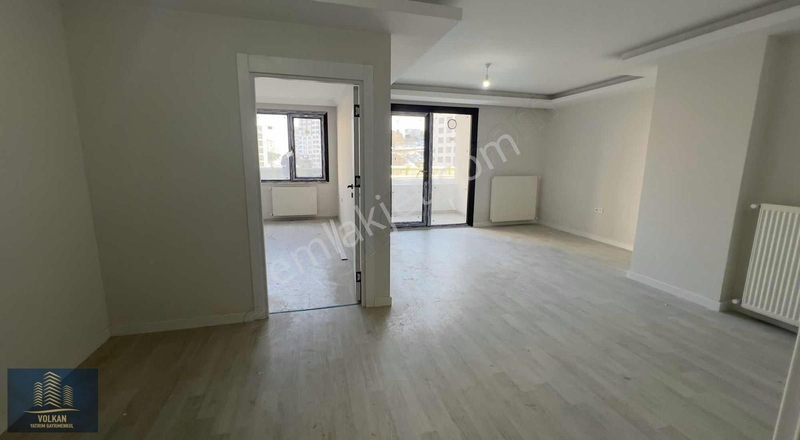 Volkan Yatırım Gayrimenkul'den Merkezi Konum Site İçi 1+1 Daire - Görsel 29