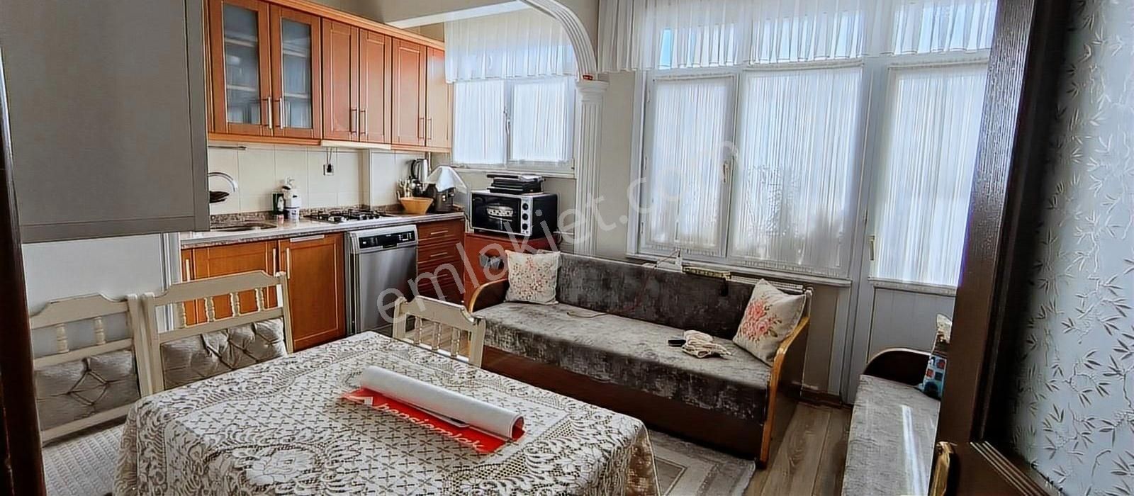 Bakımlı Çift Cephe Açık Geniş Daire - Görsel 9