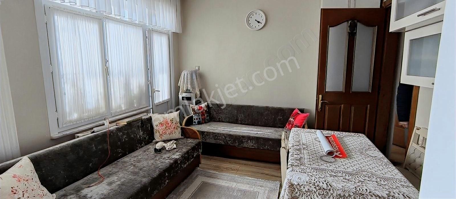 Bakımlı Çift Cephe Açık Geniş Daire - Görsel 16