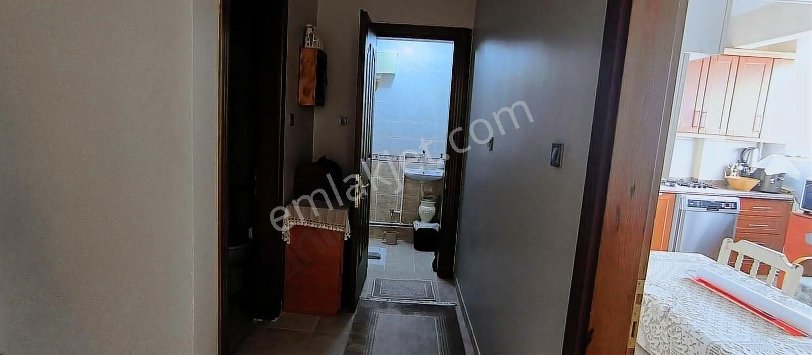 Bakımlı Çift Cephe Açık Geniş Daire - Görsel 13