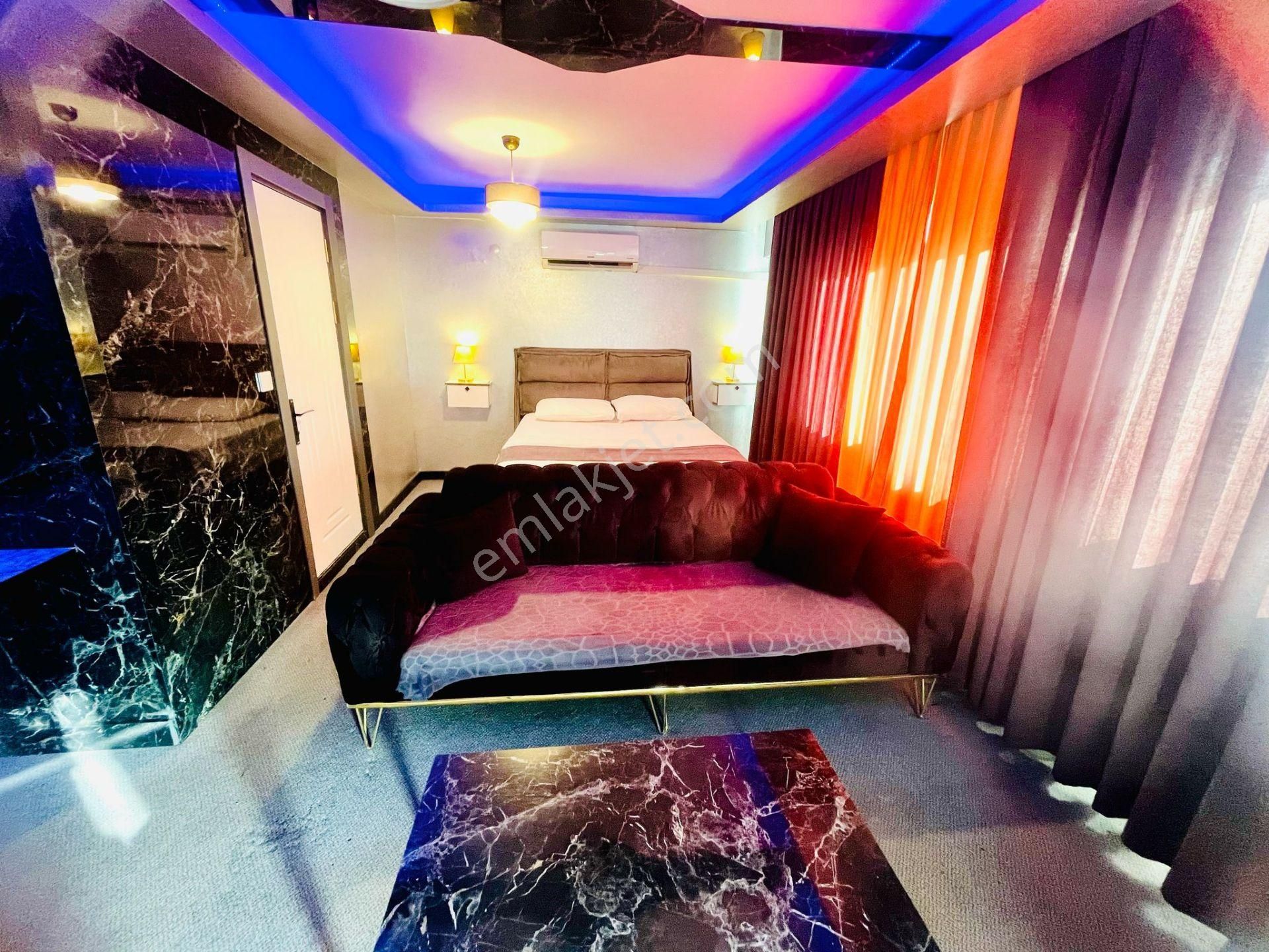 Karşıyaka Çarşı / İşbankası Sokağı Lüks Süit Daireler - Görsel 14