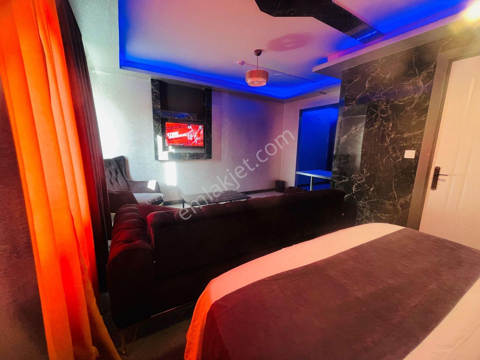 Karşıyaka Çarşı / İşbankası Sokağı Lüks Süit Daireler - Görsel 15