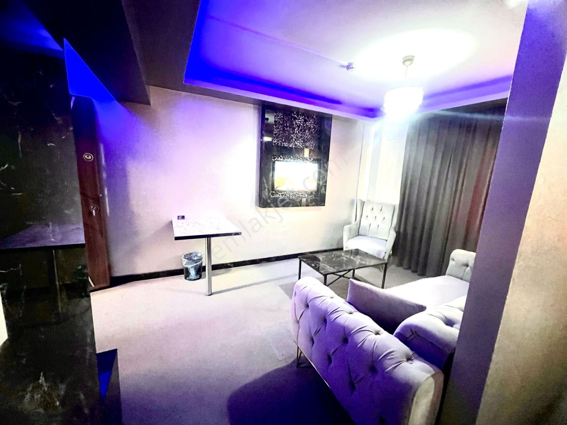 Karşıyaka Çarşı / İşbankası Sokağı Lüks Süit Daireler - Görsel 5