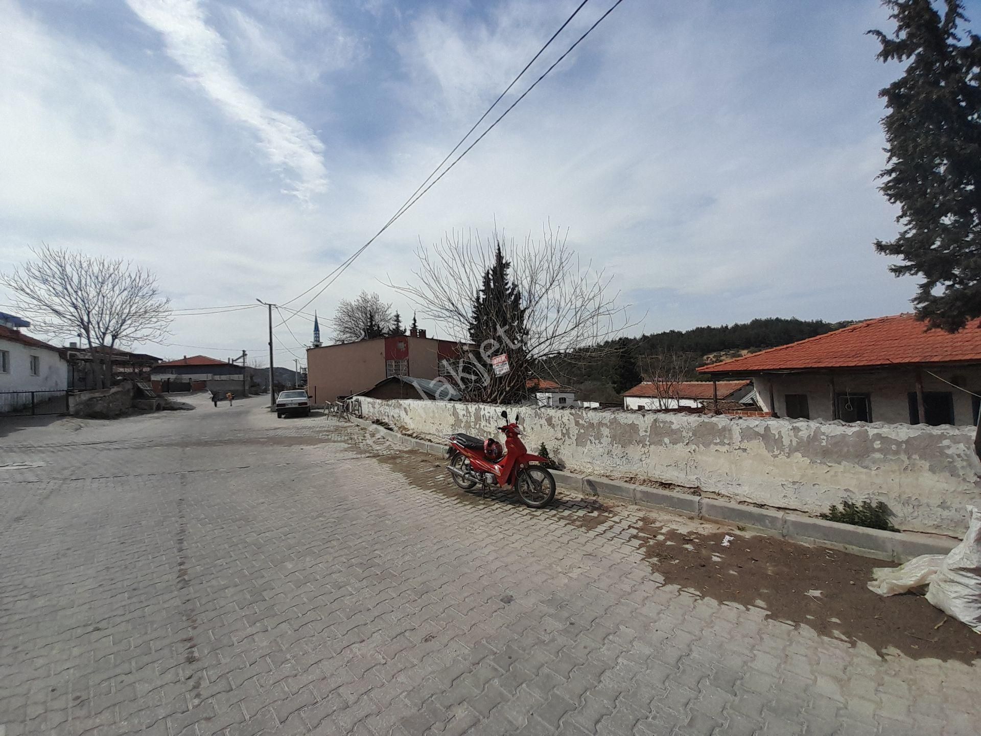 İzmir Kınık Işıklar Mh 464 M2 Arsa İçinde Satılık Köy Evi - Görsel 16
