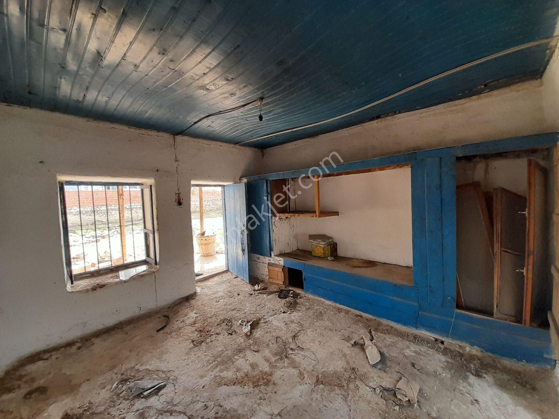 İzmir Kınık Işıklar Mh 464 M2 Arsa İçinde Satılık Köy Evi - Görsel 13