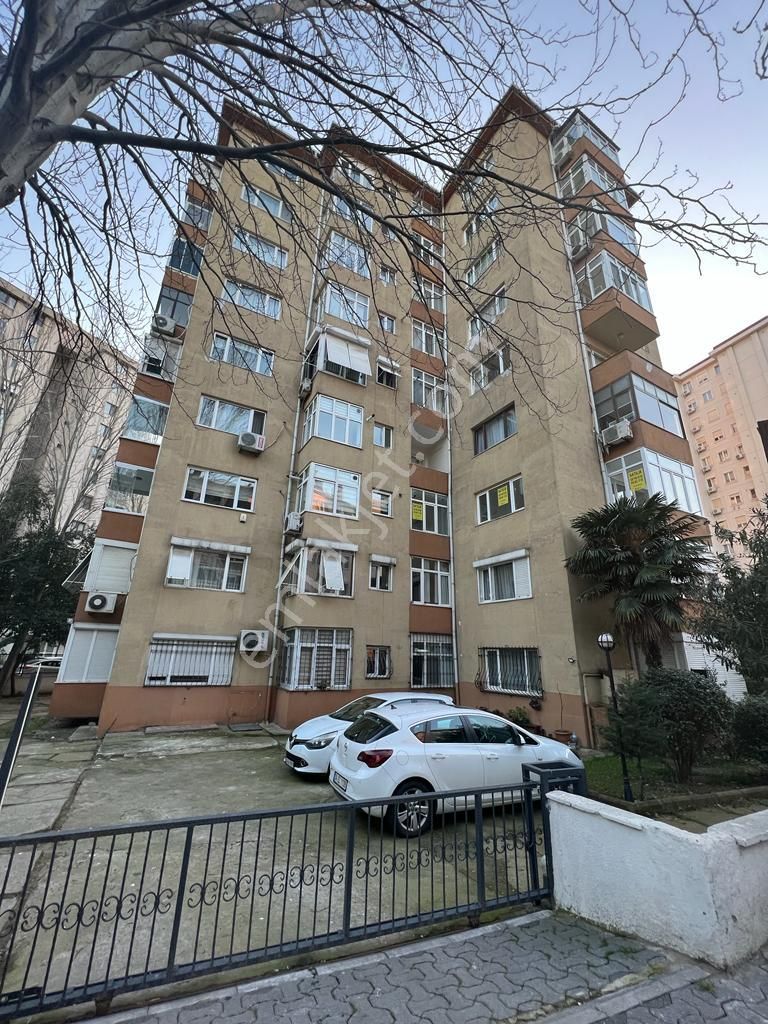 Rens Gayrimenkul - Kadıköy'de Site İçerisinde 3+1 125 M2 Satılık Daire - Görsel 3