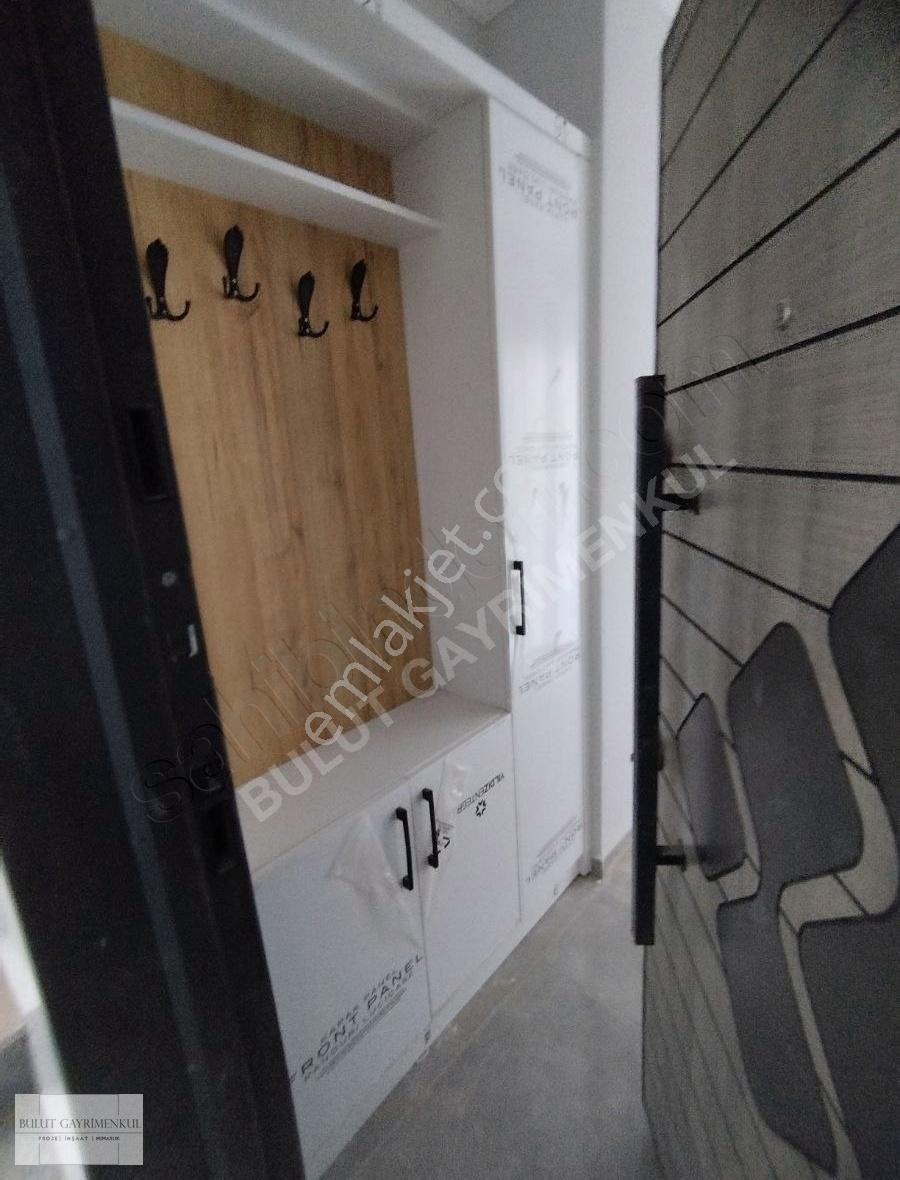 Dalaman Merkezi Konumda Havuzlu Sitede Satılık Sıfır 1+1 Daire - Görsel 3