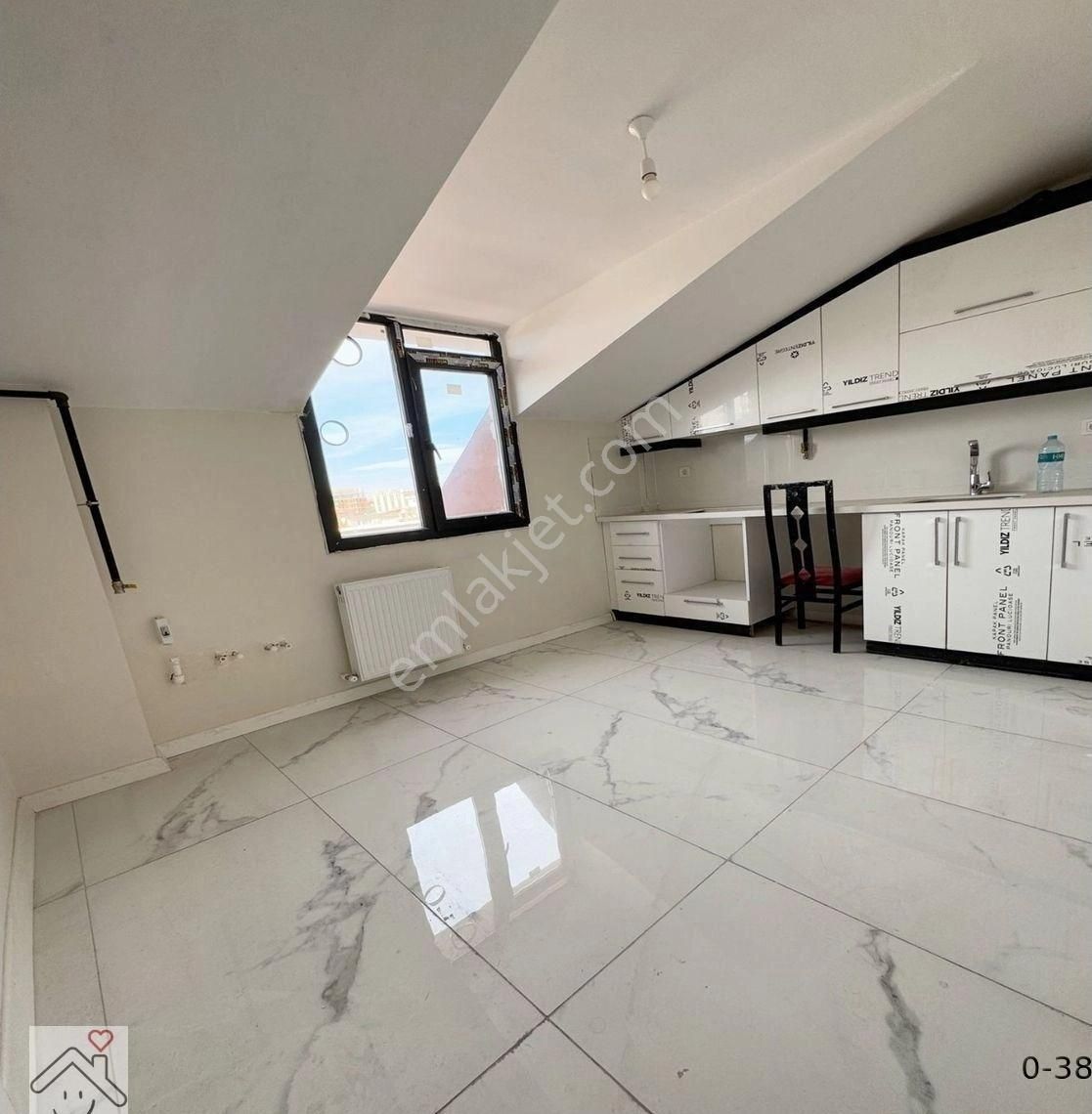 Avcılar Denizköşklerin En Geniş Dublex Dairesi Net 310 M2 Kat Mülkiyetli Full Deniz Manzaralı - Görsel 10