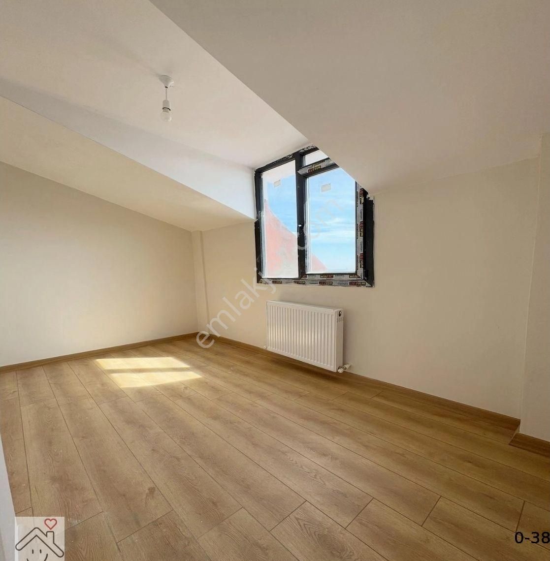 Avcılar Denizköşklerin En Geniş Dublex Dairesi Net 310 M2 Kat Mülkiyetli Full Deniz Manzaralı - Görsel 29