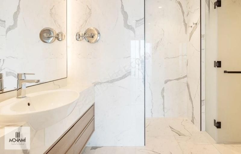 Sıfır 4+1 189m2 Deniz Adalar Ve Vadi Manzaralı Triplex Teraslı - Görsel 9