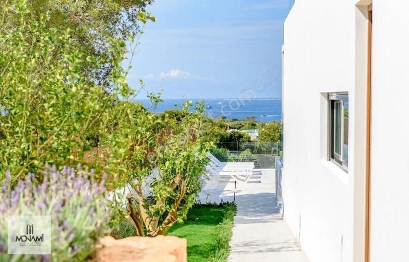 Sıfır 4+1 189m2 Deniz Adalar Ve Vadi Manzaralı Triplex Teraslı - Görsel 4