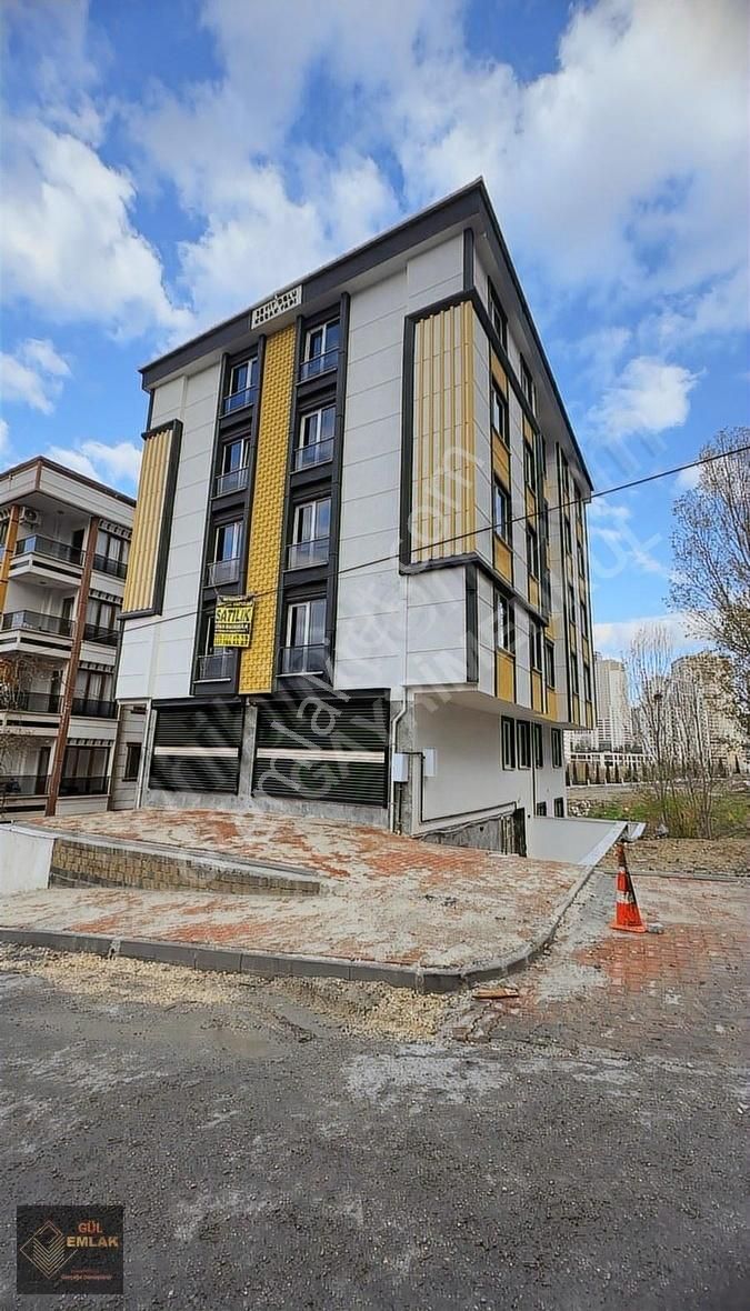 Milpark Yanında İskanlı Kapalı Otoparklı 2+1 Sıfır Satılık Daire - Görsel 3