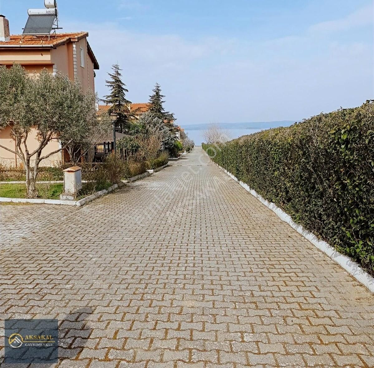 Aksakal |koruköyde Saroz Manzara Satılık Site İçi Tripleks Villa - Görsel 26