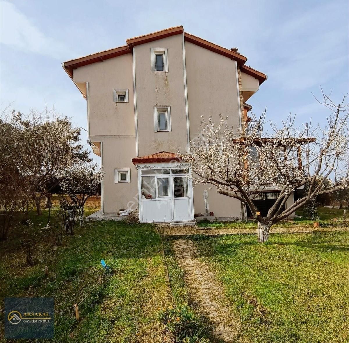 Aksakal |koruköyde Saroz Manzara Satılık Site İçi Tripleks Villa - Görsel 23