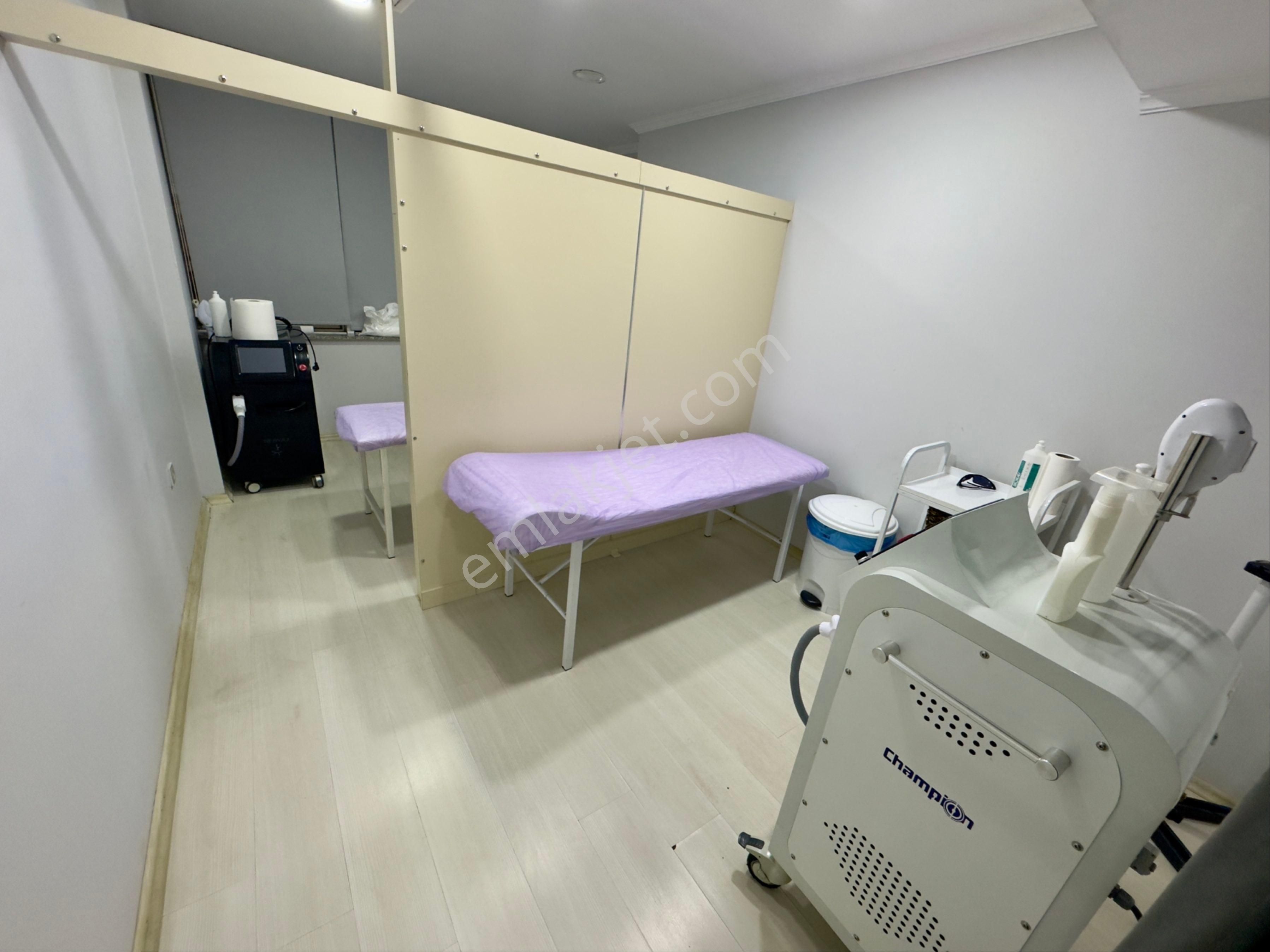 Trabzon Meydan’da Devren Kiralık Güzellik Salonu - Görsel 9