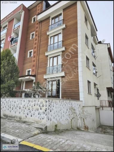 Pendik Esenyalı Denize Yakın Kiralık Daire Pendik Esenyalı'da Kiralık Sıfır 2+1 Daire