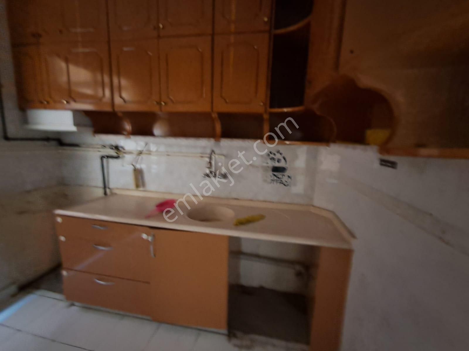 Meram Melikşah Kiralık Daire Meram Melikşah Pazarı Karşısında 3+1 Kiralık Daire