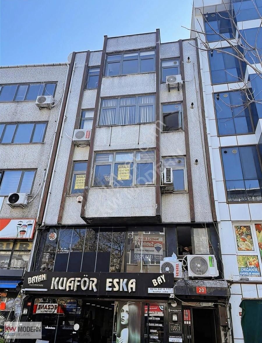 Kadıköy Hasanpaşa Kiralık Ofis Hasanpaşa Merkezde Bakımlı 75m2 Ofis ^kw Modern'den^