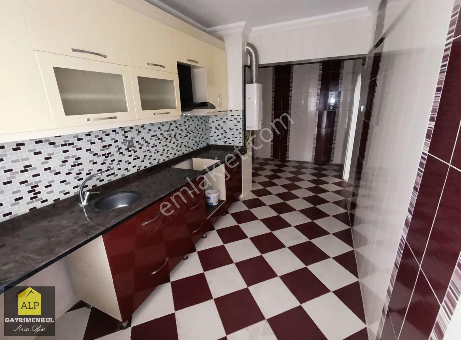 Yenimahalle Demetgül Metroya Yakın Kiralık Daire Alp Gayrimenkul'den Demet Metroda Bağımsız Salon 3+1 Asansörlü