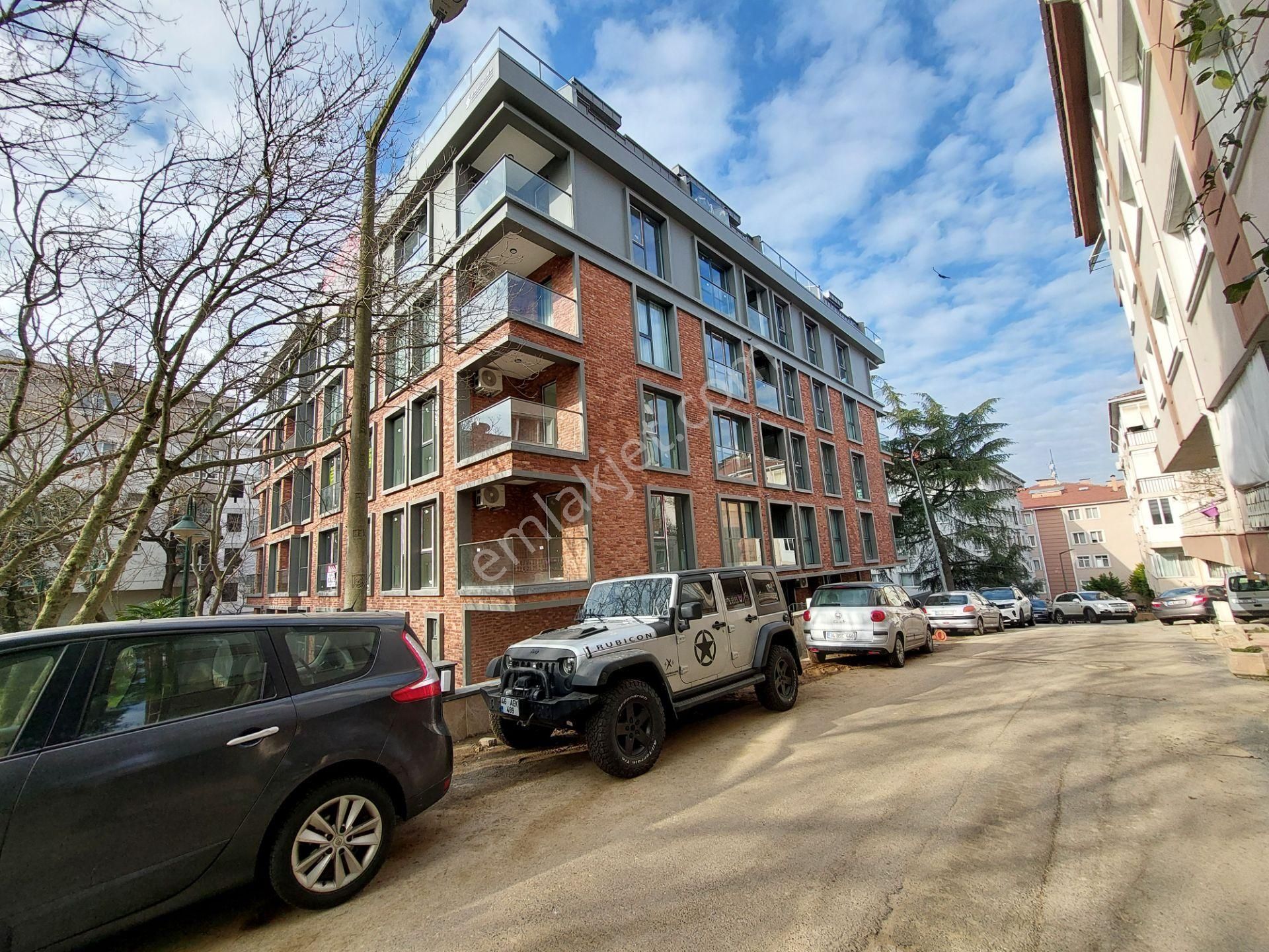 Koşuyolu, Validebağ Korusu Ve Park Manzaralı, İskanlı Yeni Bina, Ebeveyn Banyolu 3+1 - Görsel 33