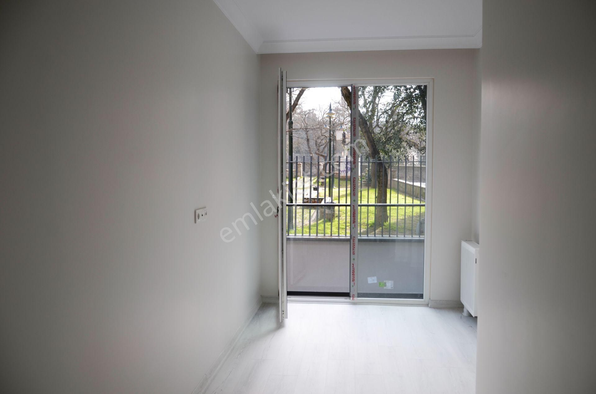 Koşuyolu, Validebağ Korusu Ve Park Manzaralı, İskanlı Yeni Bina, Ebeveyn Banyolu 3+1 - Görsel 15