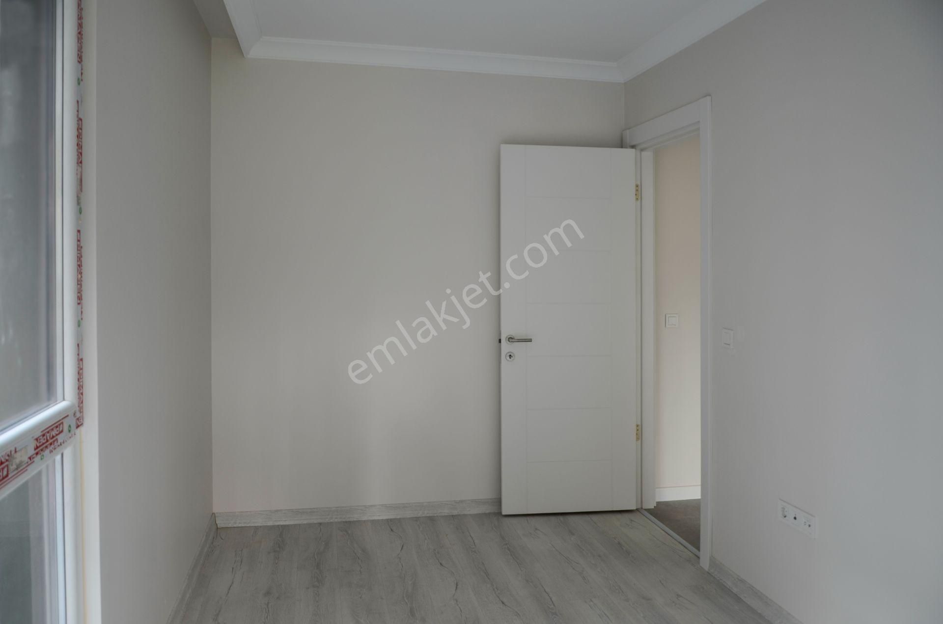 Koşuyolu, Validebağ Korusu Ve Park Manzaralı, İskanlı Yeni Bina, Ebeveyn Banyolu 3+1 - Görsel 11