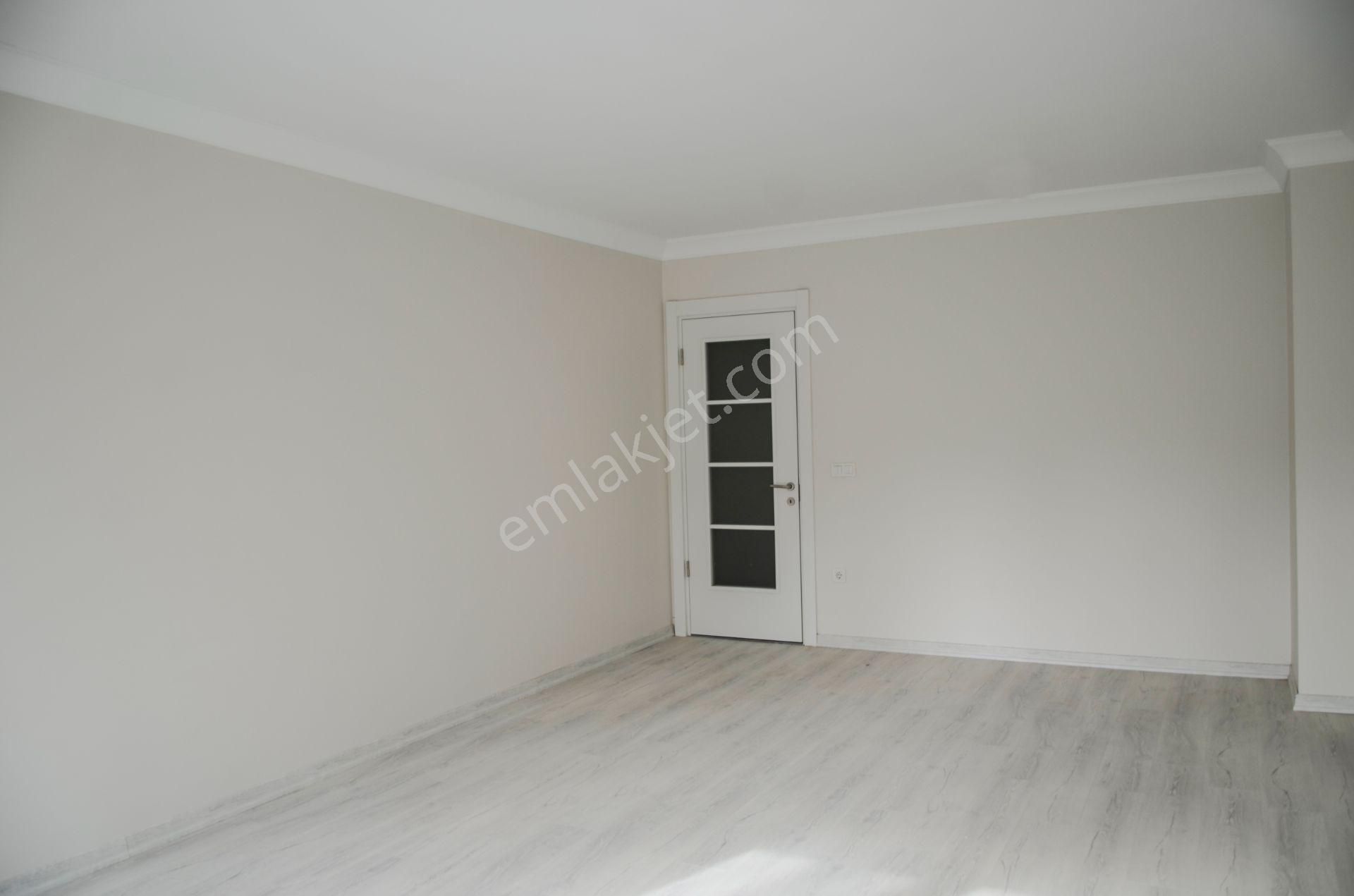 Koşuyolu, Validebağ Korusu Ve Park Manzaralı, İskanlı Yeni Bina, Ebeveyn Banyolu 3+1 - Görsel 26