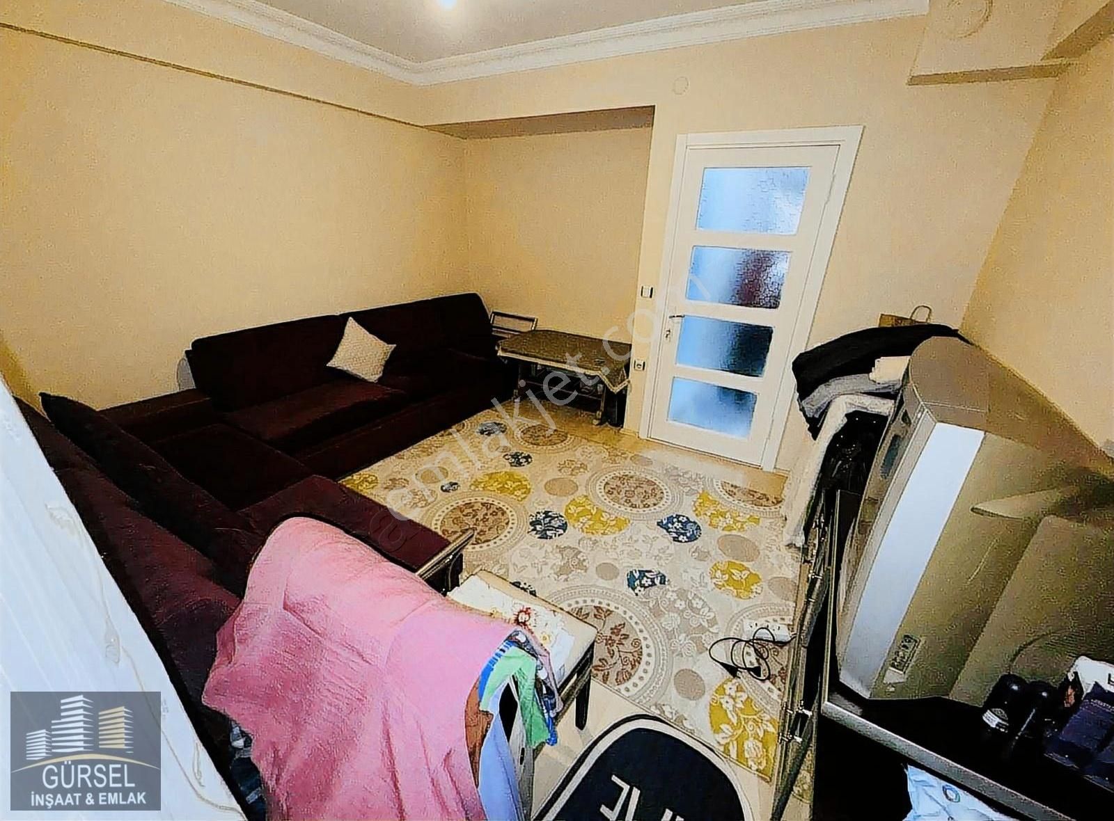Krediye Uygun 1+1 Yüksek Giriş Baharaye Metrosuna 1 Dk Mesafe