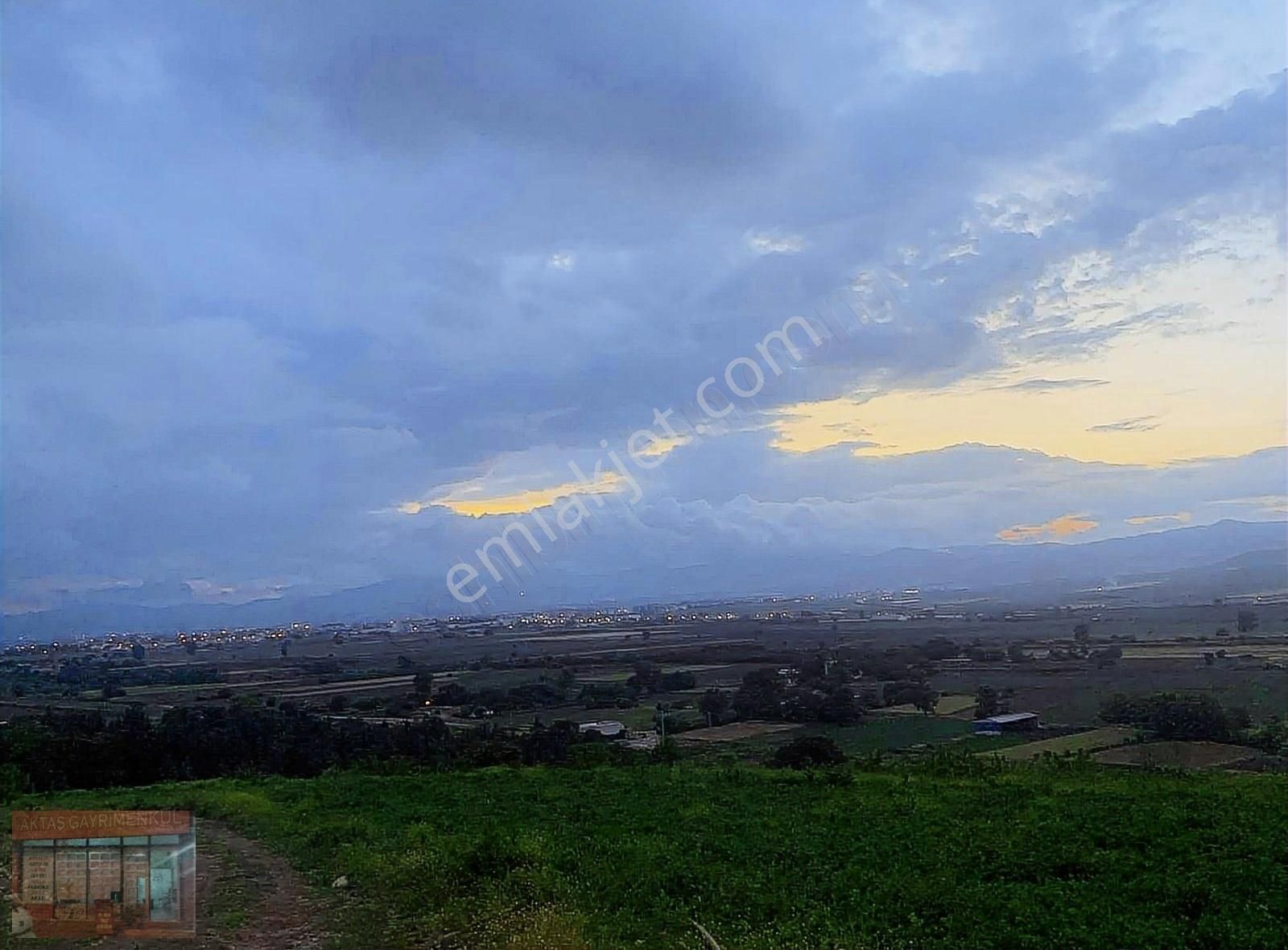 Yenişehir Merkeze Yakın Akdere De 1300 M2 Tarla - Görsel 4