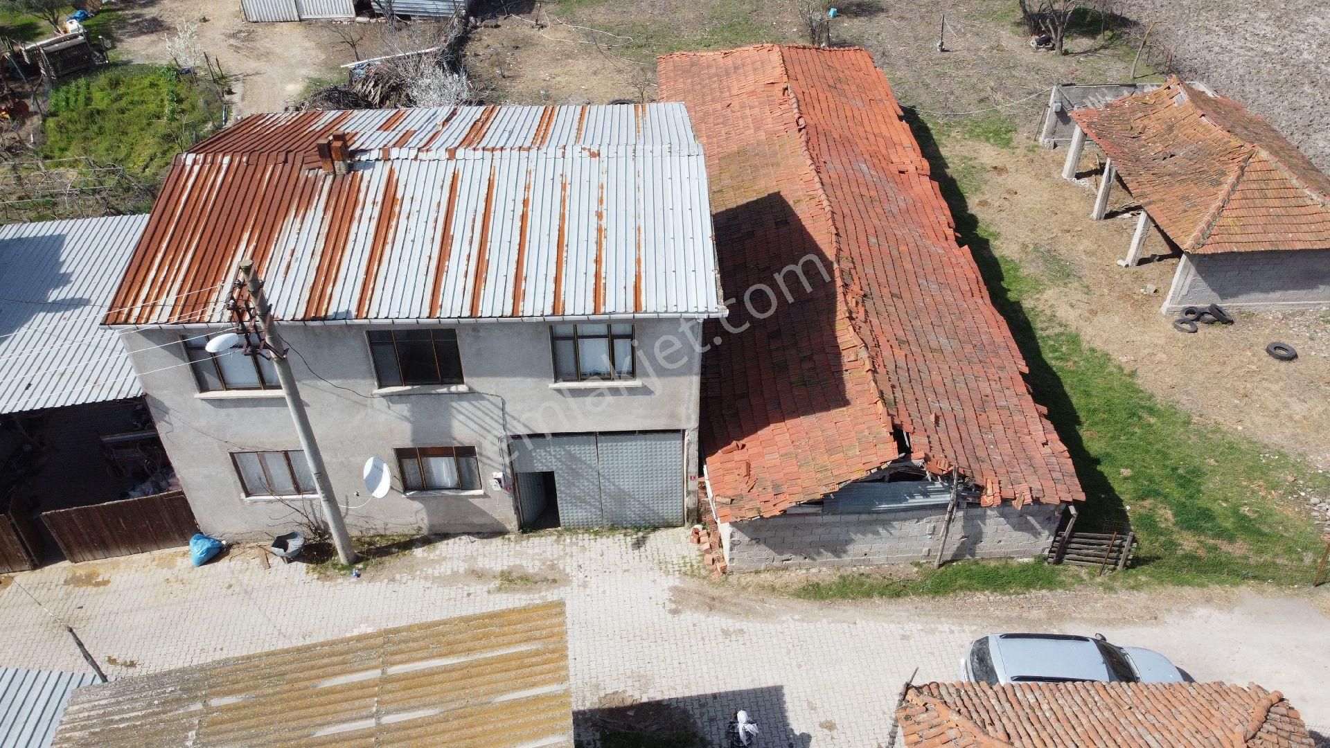 Gönen Ilıcak Köyün'de Satılık Müstakil Köy Evi - Görsel 4