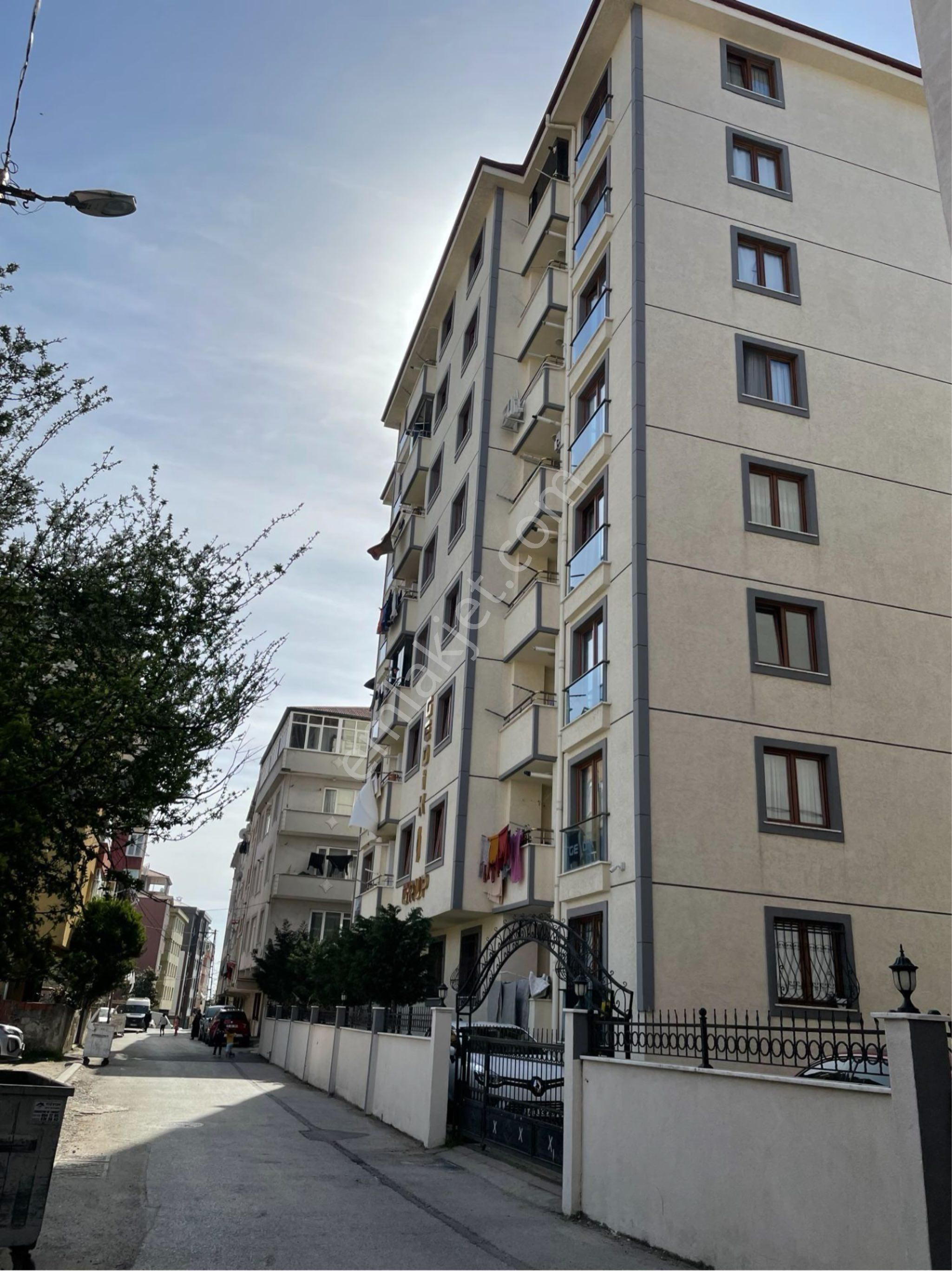 Güven Emlaktan Çamçeşme De Yüksek Kira Getirili 2±1 Dairemiz