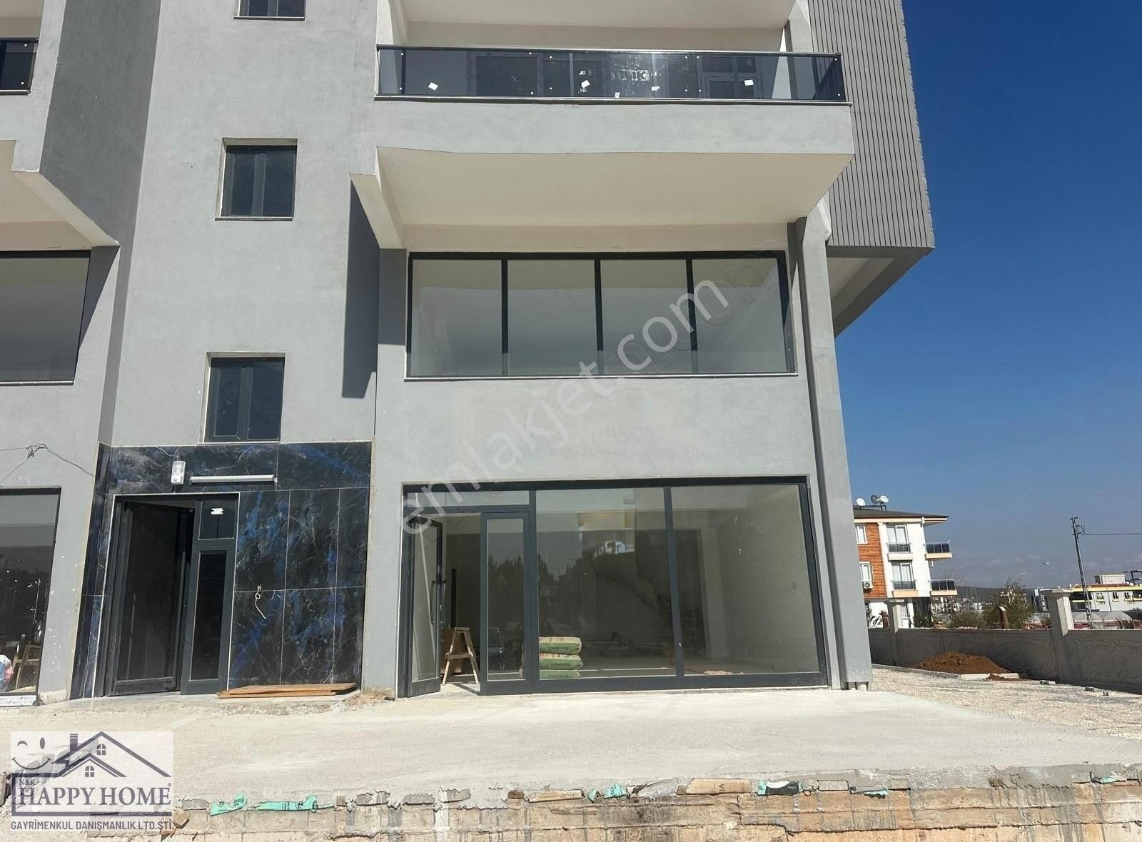 Kepez Aydoğmuş Satılık Dükkan & Mağaza Antalya Aydoğmuş Mh'de Satılık *net* 120m2 Sıfır Dükkan