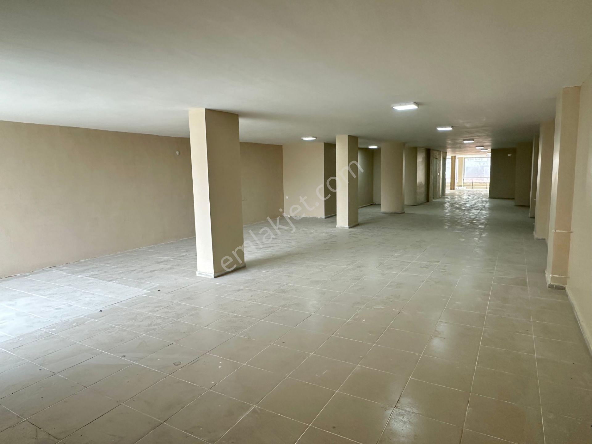 Tatlılar Gayrimenkul'den Saray İstanbul Cad. Kıyıköy Yolu Üzerinde 3 Katlı 400m2 İş Yeri - Görsel 29
