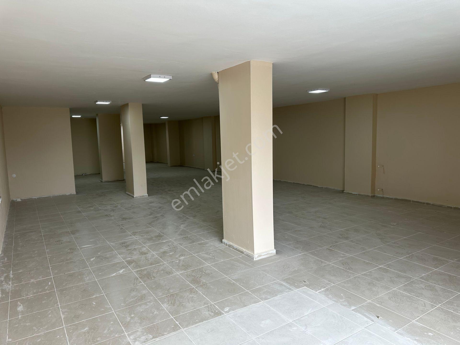 Tatlılar Gayrimenkul'den Saray İstanbul Cad. Kıyıköy Yolu Üzerinde 3 Katlı 400m2 İş Yeri - Görsel 28