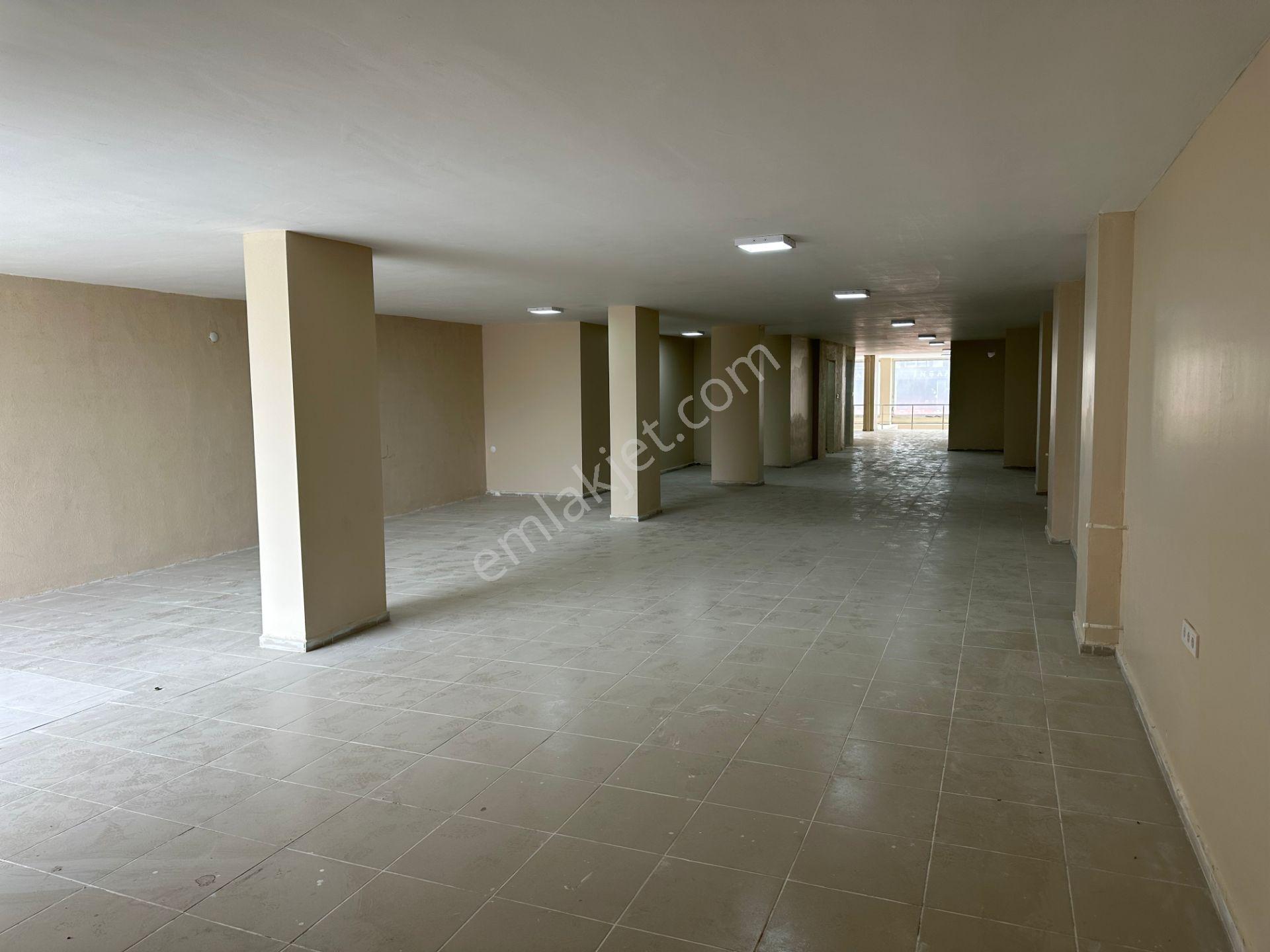 Tatlılar Gayrimenkul'den Saray İstanbul Cad. Kıyıköy Yolu Üzerinde 3 Katlı 400m2 İş Yeri - Görsel 31