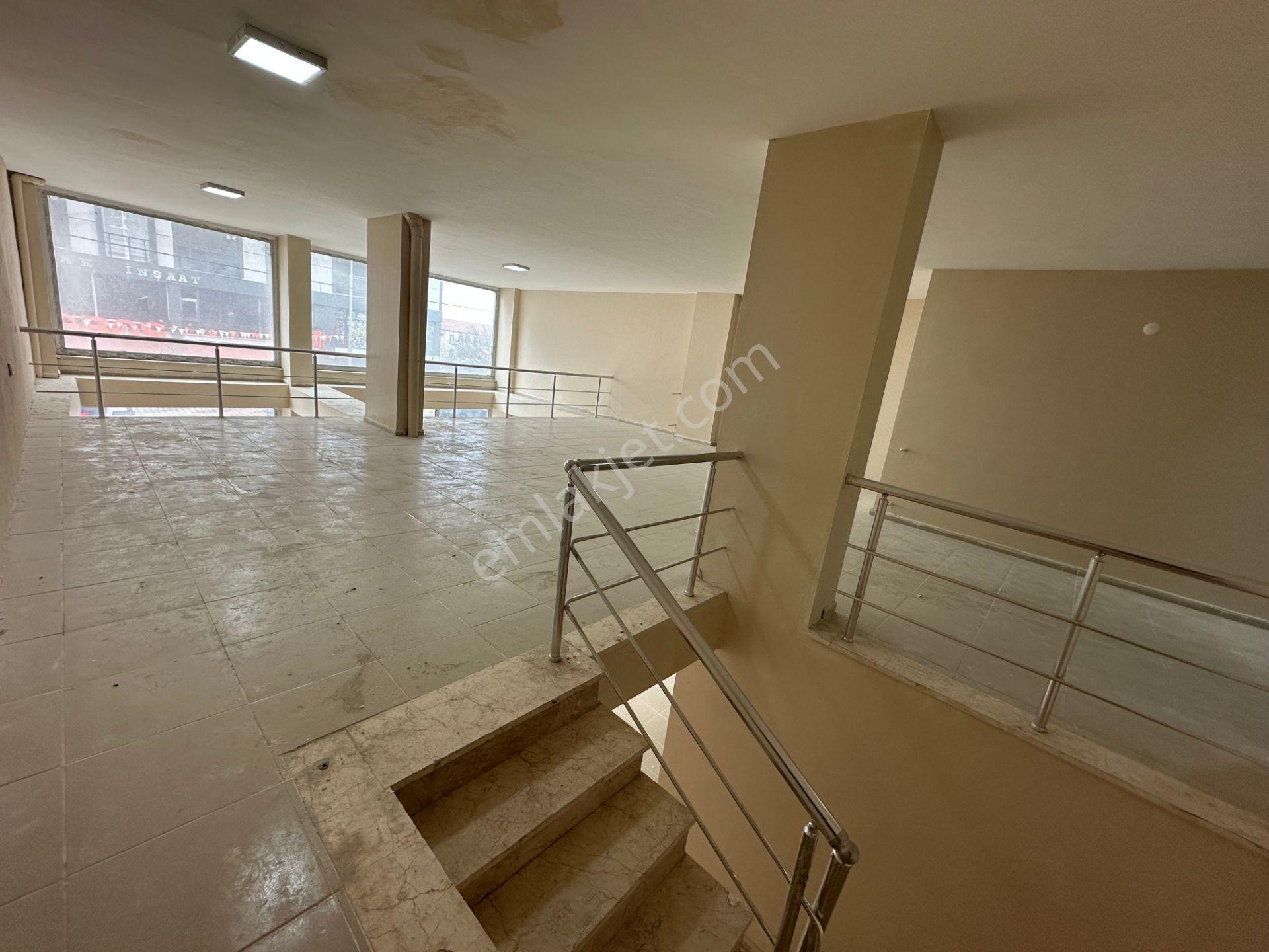Tatlılar Gayrimenkul'den Saray İstanbul Cad. Kıyıköy Yolu Üzerinde 3 Katlı 400m2 Satılıkiş Yeri - Görsel 10