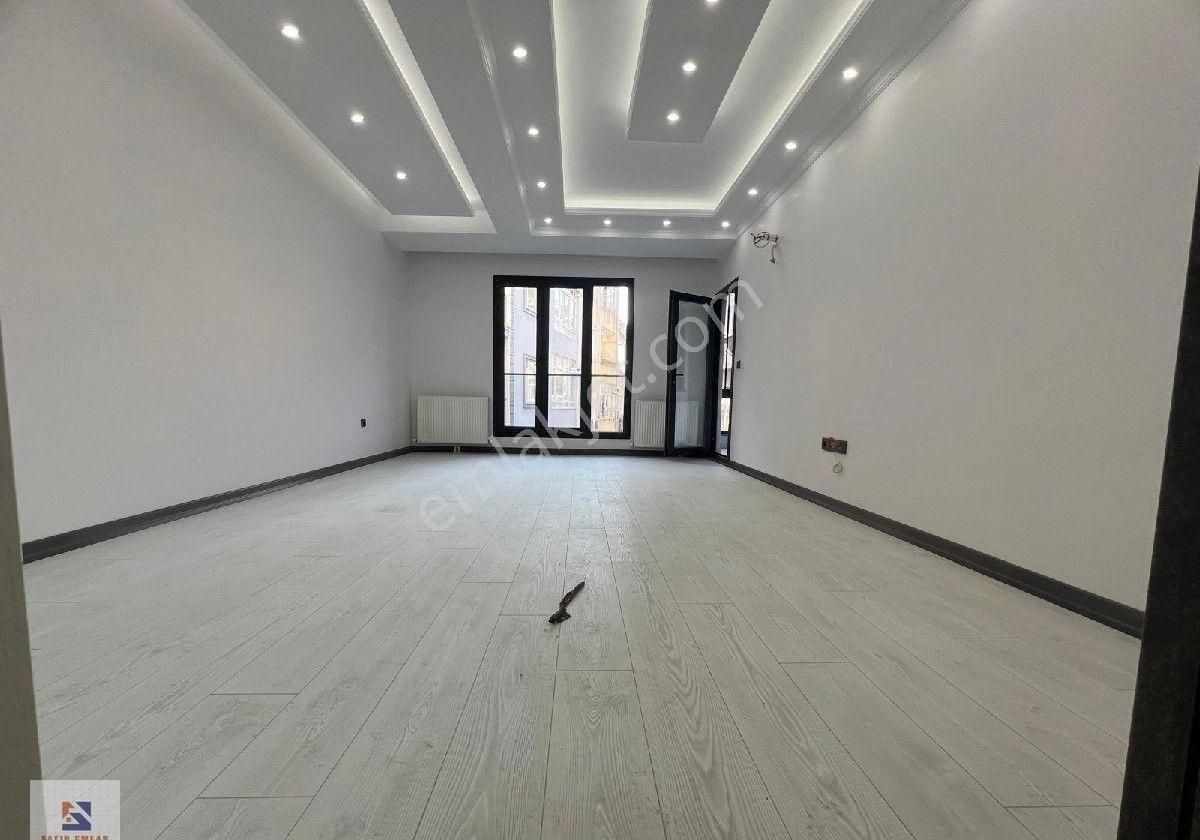 Zeytinburnu Beştelsiz Satılık Daire Zeytinburnu Çırpıcı Mahallesinde Satılık 3+1 Sıfır Daire 115 Metrekare