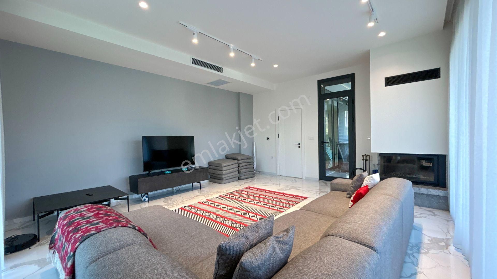 Güre Çamlıbel'de 380m2 Arsa İçerisinde Satılık Müstakil Havuzlu Villa - Görsel 8