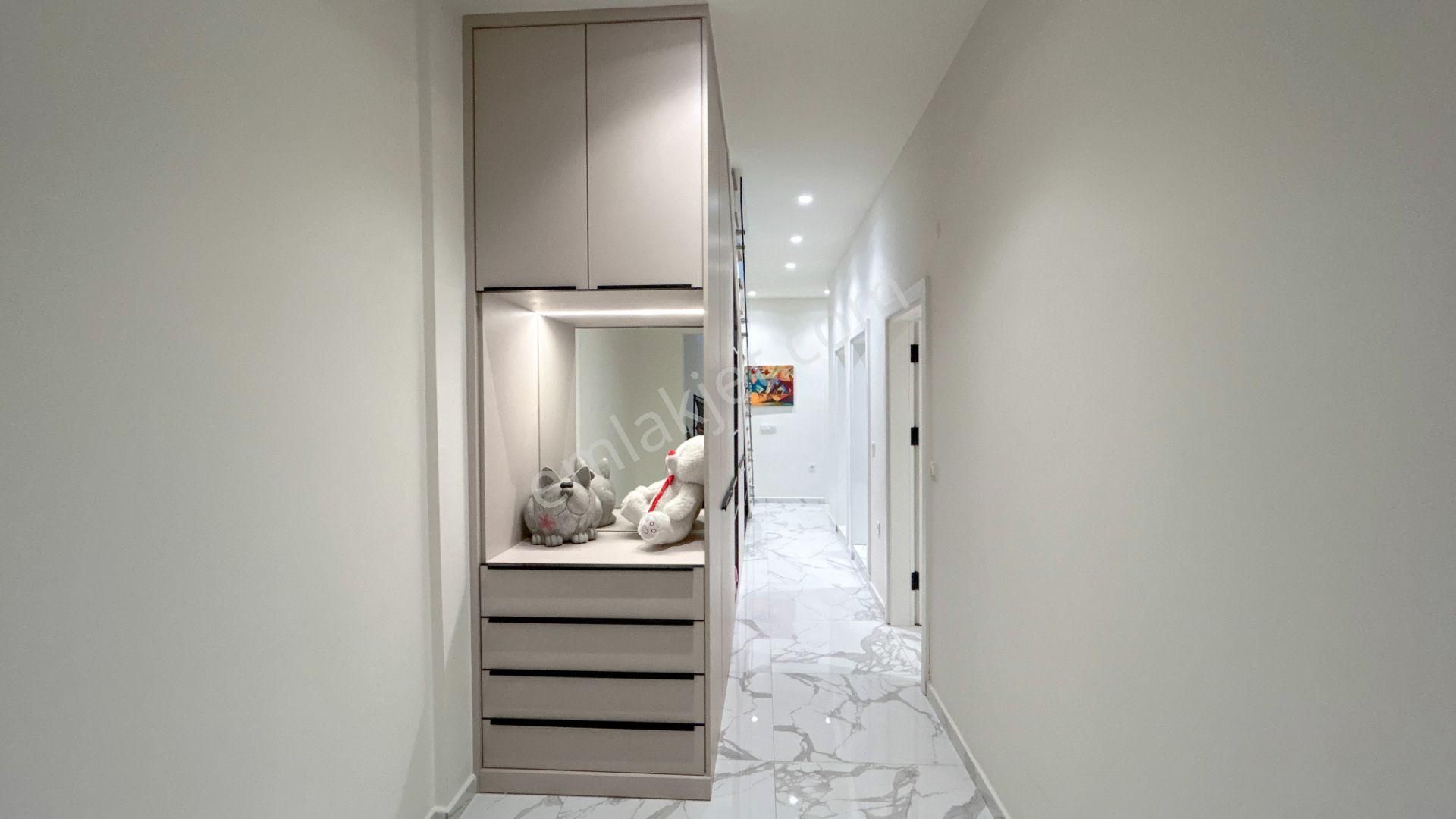 Güre Çamlıbel'de 380m2 Arsa İçerisinde Satılık Müstakil Havuzlu Villa - Görsel 22