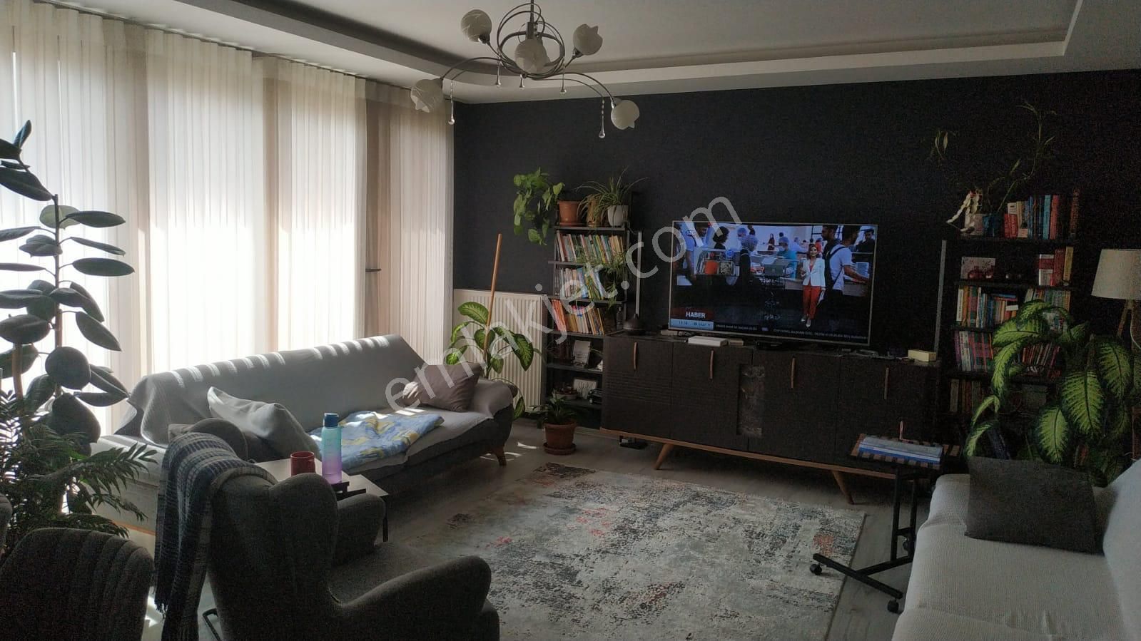 Akçadağ Gayrimenkul'den Sedef Konaklarında 3+1 Arakat Daire - Görsel 12