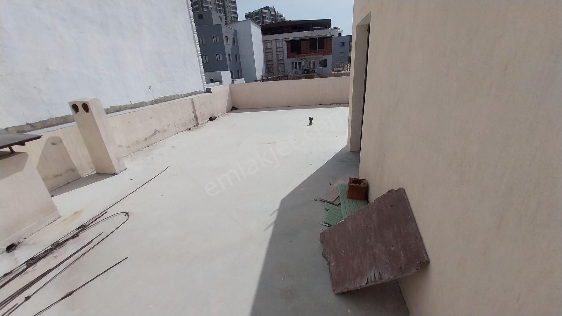 Buca Göksü Mahallesinde Satılık Sıfır Mustakil Bina - Görsel 22