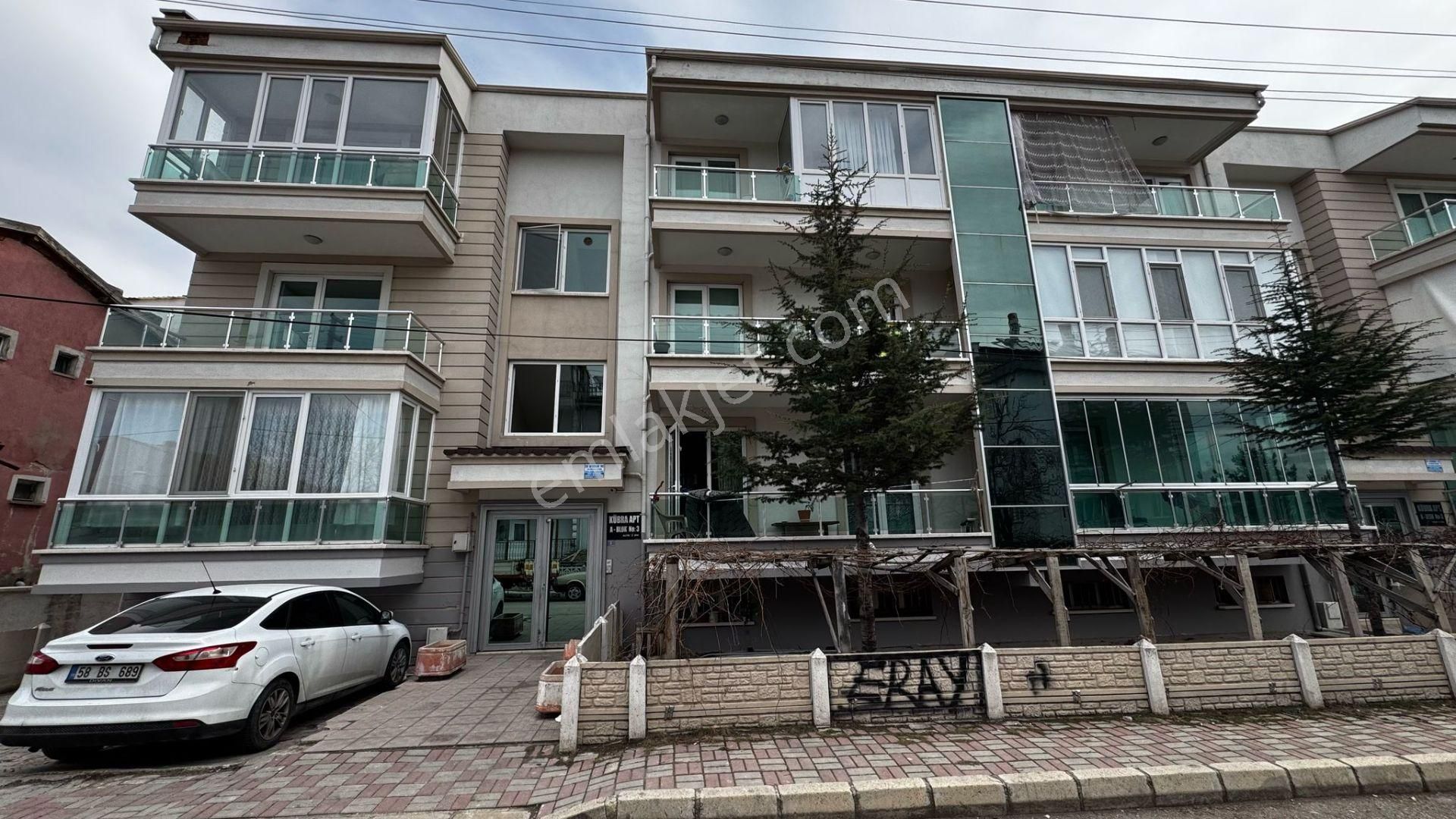 Afyonkarahisar Merkez Yenice Satılık Daire Prestij Gayrimenkulden Ankara Yoluna 100 M., Ara Kat, 3+1 Satılık Daire