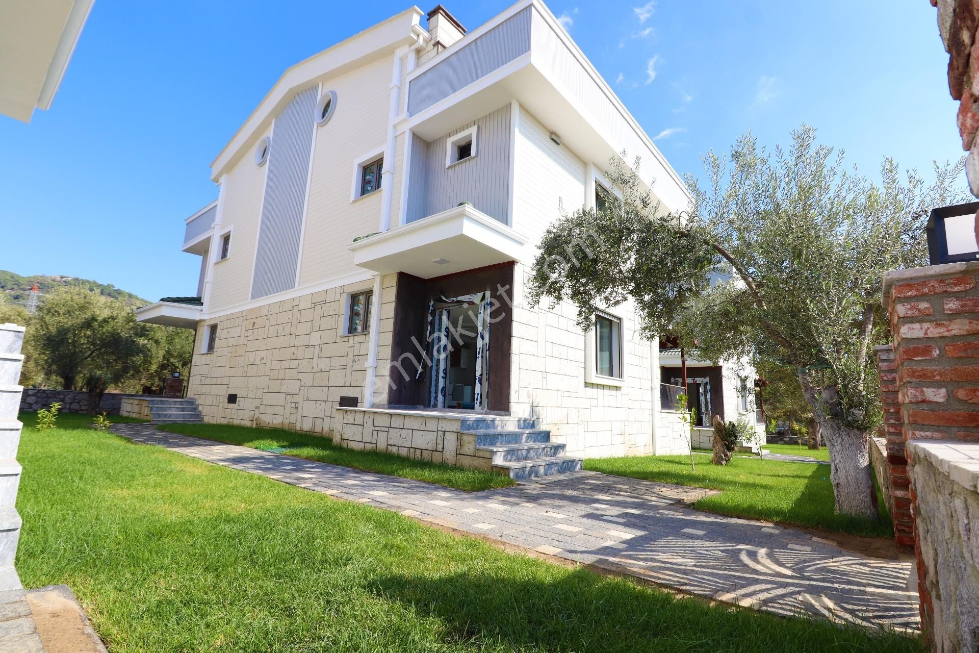 Altınoluk Oksijen Deposunda Satılık 3+1 Süper Lüks Daire - Görsel 4