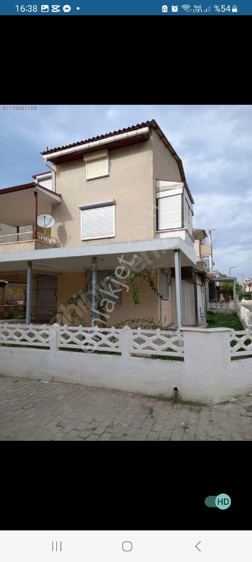 Kuşadası Davutlar Satılık Villa Kuşadası Davutlar'da, Ddenize 400mt, 4+1 Villa