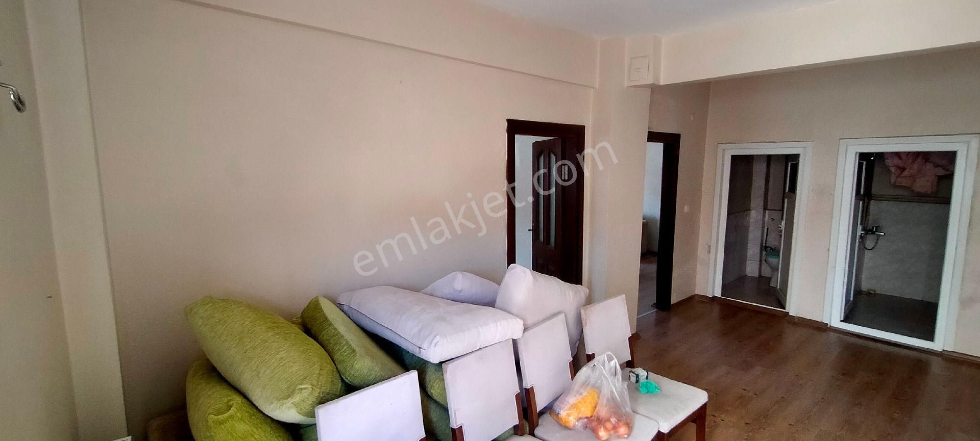 Sancaktepe Yenidoğan Kiralık Daire Sancaktepe Kiralık 2+1 85m² Giriş Daire Doğalgazlı