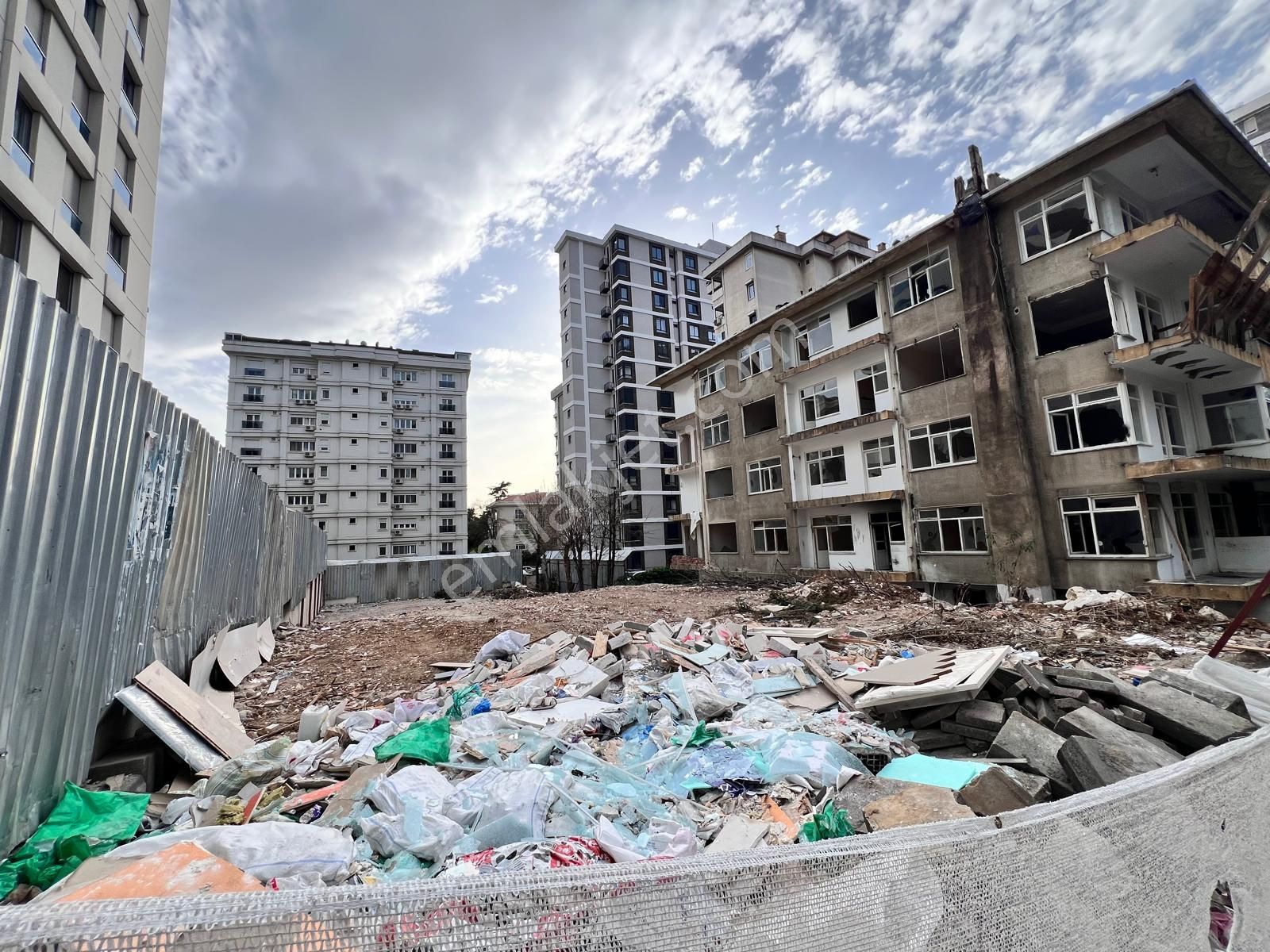 Mutlu Aydın'dan Suadiye Sahil'de Projeden Güney Cephe Ebeveynli - Görsel 7