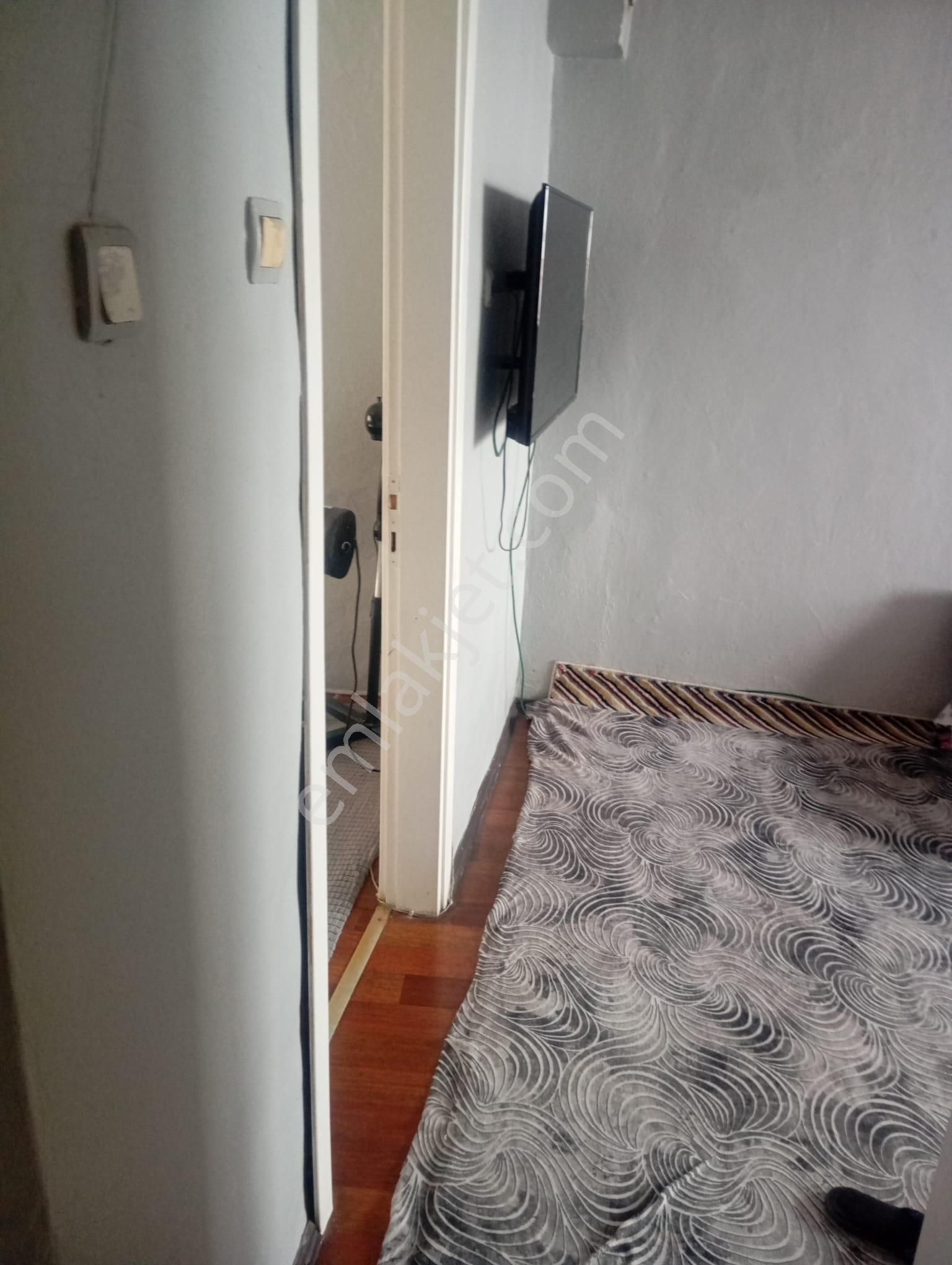 İzmir Konak Aziziye Mah. Bakımlı Satılık Giriş Kat - Görsel 24