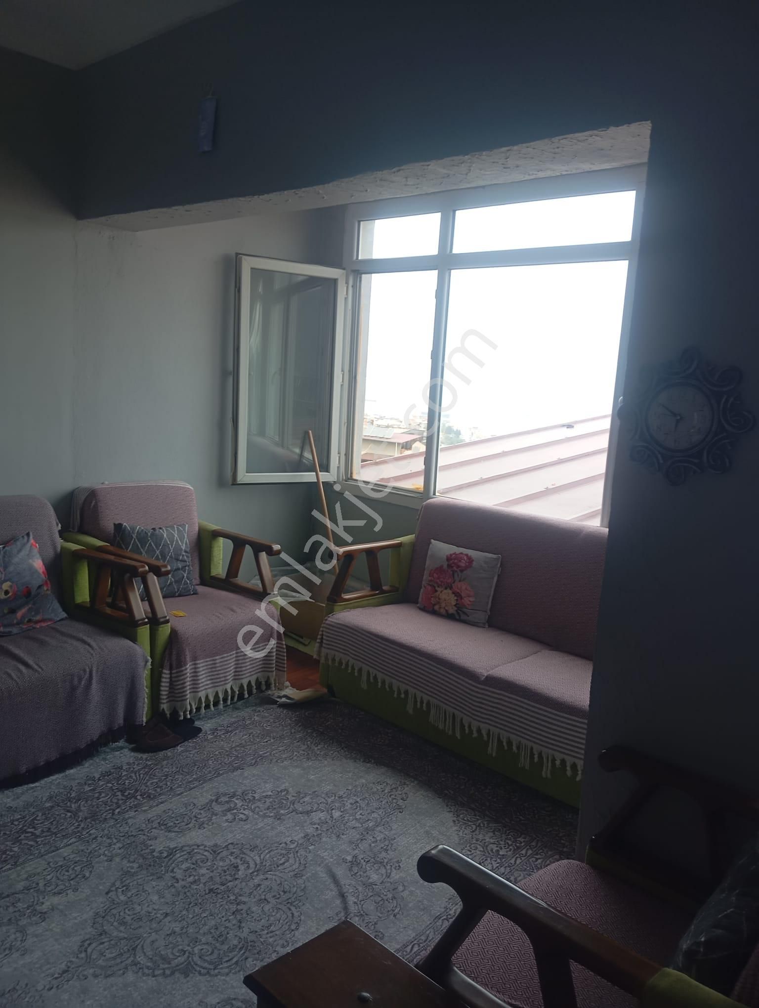 İzmir Konak Aziziye Mah. Bakımlı Satılık Giriş Kat - Görsel 2